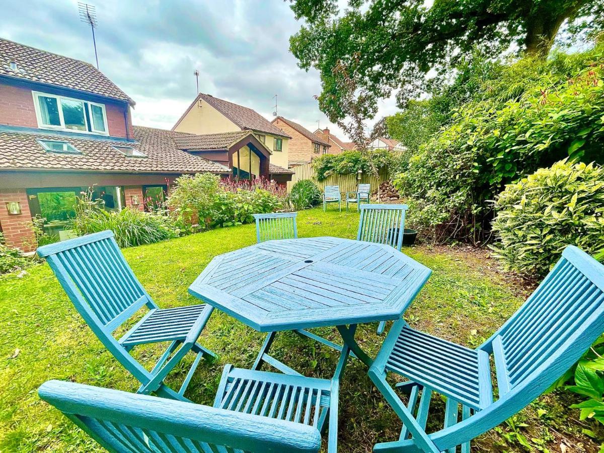 Penderi House Usk With Cymru Holidays Exterior foto
